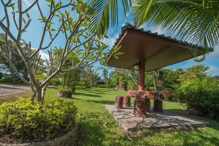 Others 5, Mountain View House, Sangkhla Buri