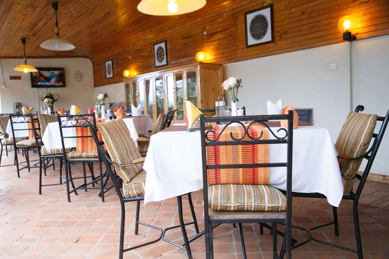 Food & Drinks 5, Fort Motel, Fort Portal