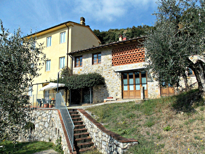 Exterior & Views 2, Mastiano, Lucca