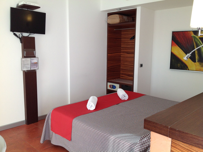 Bedroom 2, Hotel Bed & Business, Chieti