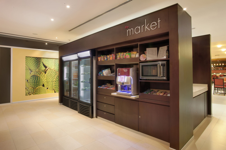 Food & Drinks 5, Courtyard by Marriott Leon at the Poliforum, León