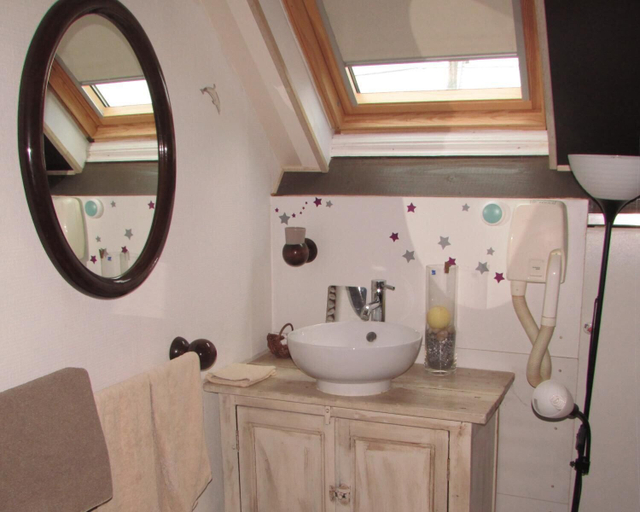 Bathroom 5, La Grange 41, Loir-et-Cher