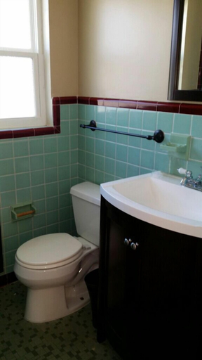Bathroom, Bamboo Beach Club, Pinellas