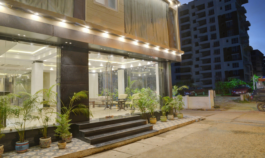Exterior & Views 2, Treebo Premium The Crystal, Chinar Park, North 24 Parganas