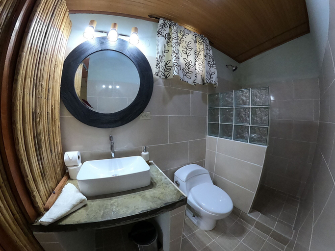 Bathroom 3, La Qhia Eco Retreat, Santa Fe