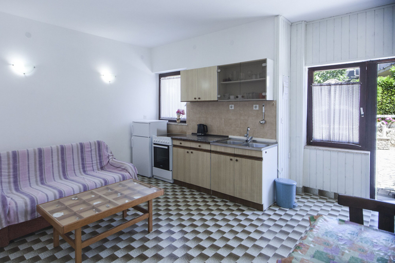 Others 4, Apartments Bubamara 1398, Medulin