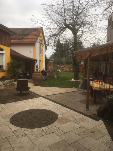 Exterior & Views 2, Gästehaus Ketsch, Rhein-Neckar-Kreis