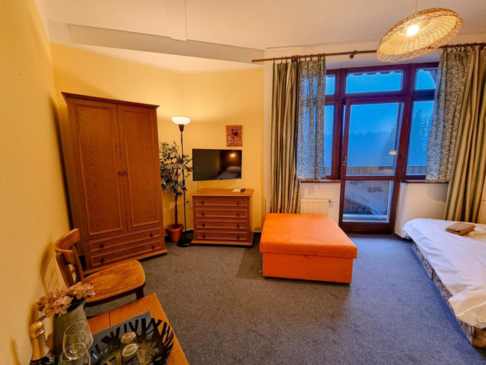 Bedroom 3, Pension Rotunda, Semily