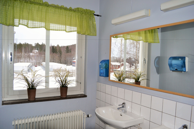 Bathroom 5, Södra Bergets Vandrarhem - Hostel, Sundsvall