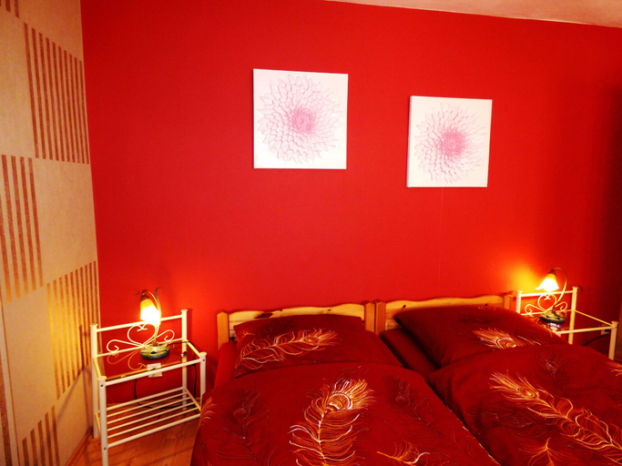 Bedroom 4, Relaxen im alten Winzerhaus, Ahrweiler