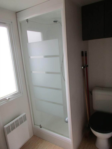 Bathroom 4, Camping Harrobia, Pyrénées-Atlantiques