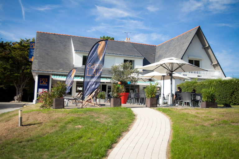 Exterior & Views, Hôtel Restaurant Logis Côté Lac, Loire-Atlantique