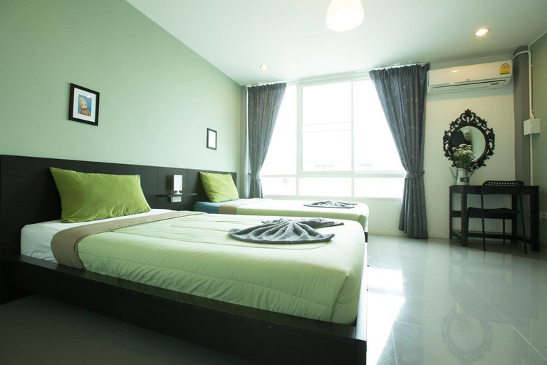 Bedroom 3, White Monkey Guesthouse, Muang Phetchaburi