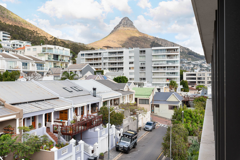 Others 5, Sevenons 4B, City of Cape Town