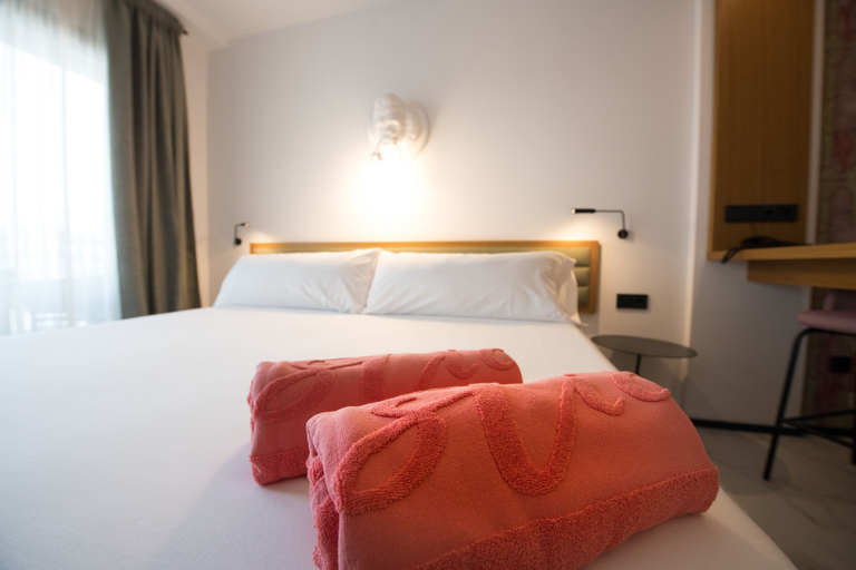 Bedroom 4, Stic Urban Hotel & Spa, Baleares