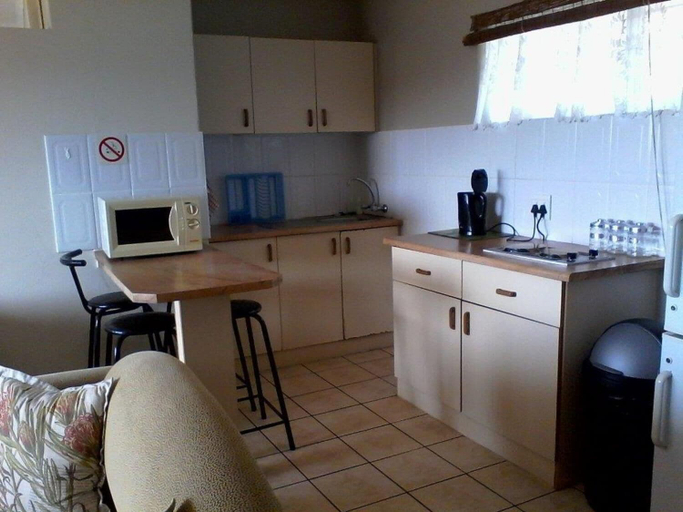 Others 4, Beachfront Cabanas, eThekwini