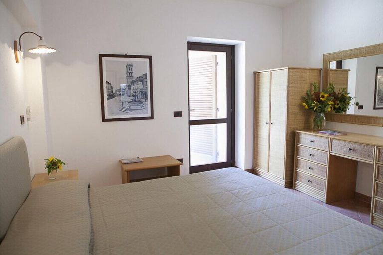 Bedroom 2, 3 Esse Country House, Perugia