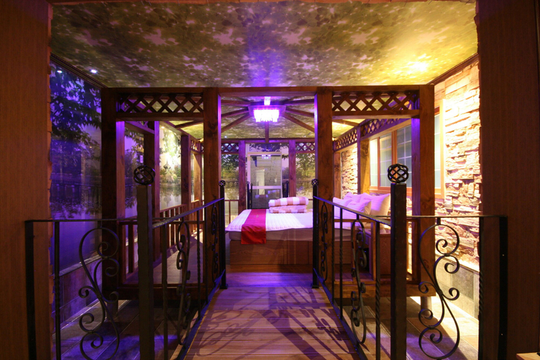 Others 4, Hera Hotel, Sasang