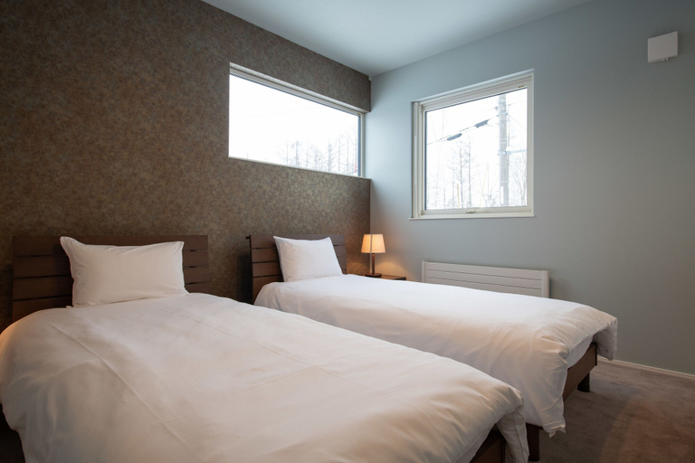 Bedroom 3, Mountain Butterfly, Kutchan