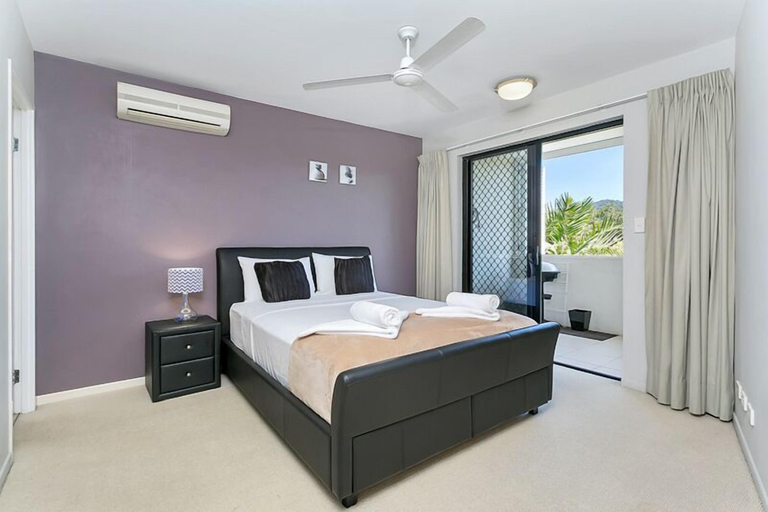 Bedroom 3, Park Royal, Cairns