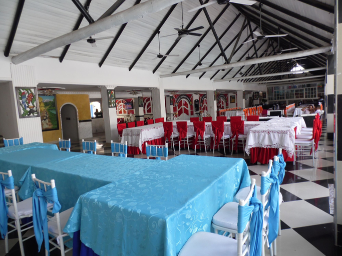 Food & Drinks 5, Hotel Campestre la Guajira, Santa Marta (Dist. Esp.)