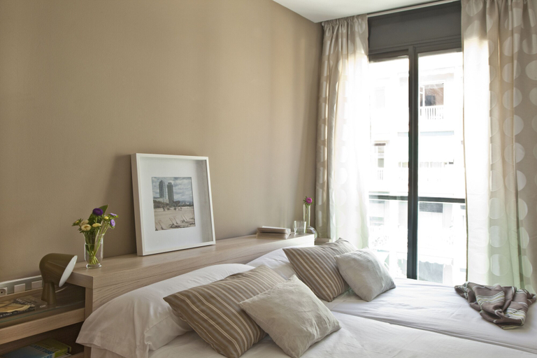 Bedroom 2, AinB Sagrada Familia Apartments, Barcelona