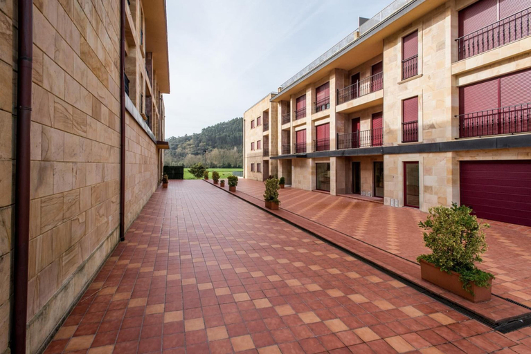 Exterior & Views 2, Apartamentos La Albarca, Cantabria