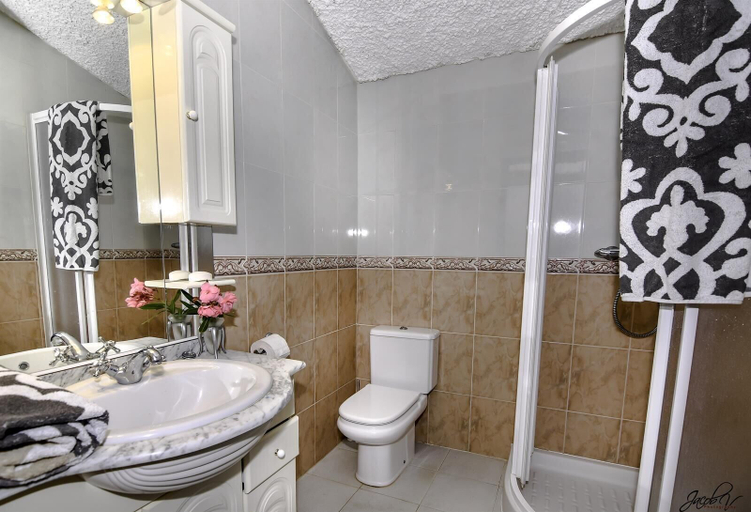 Bathroom 4, Cutest Beach House Estepona, Málaga