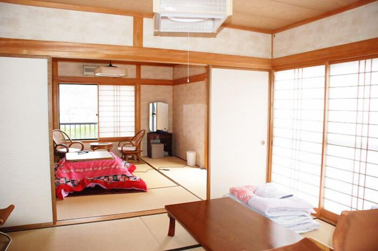 Bedroom, Guest House Darumaya - Hostel, Nishinoshima
