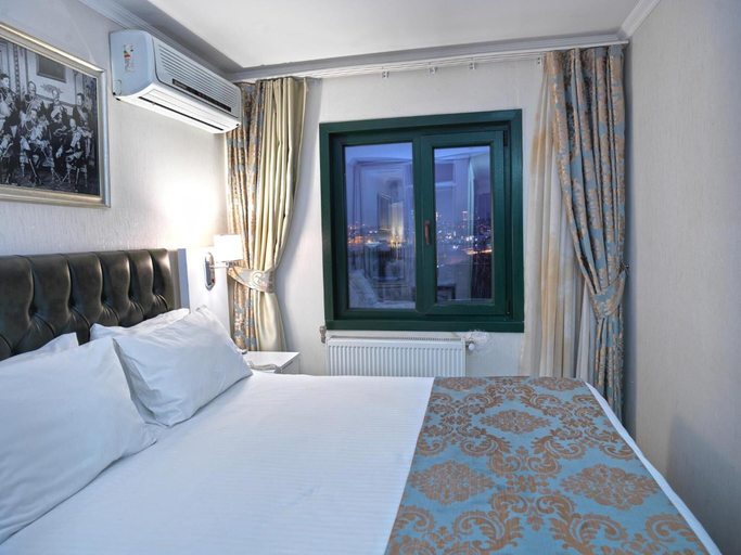 Bedroom 4, Monarch Hotel, Fatih