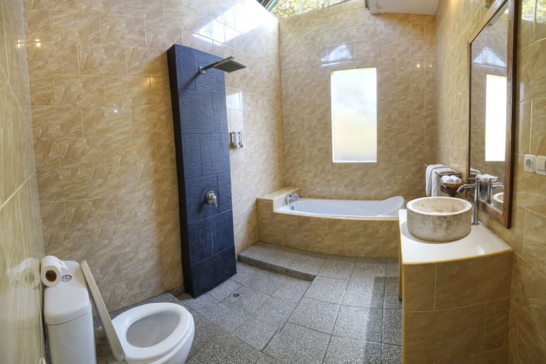 Bathroom 4, Griantika Villa Ubud, Gianyar
