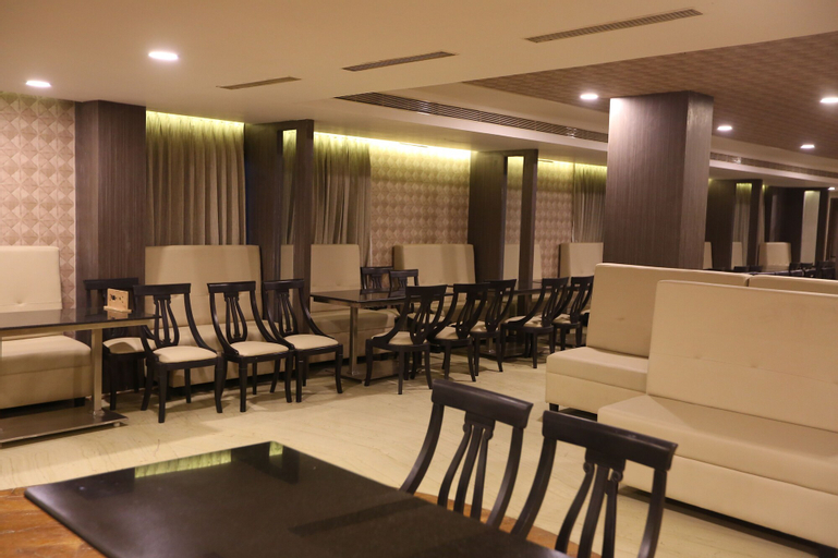Food & Drinks 5, Hotel La Castle, Chennai