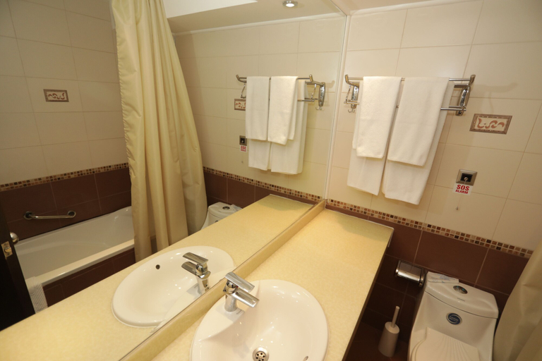 Bathroom, MPM Bansko SPA & Holidays, Bansko