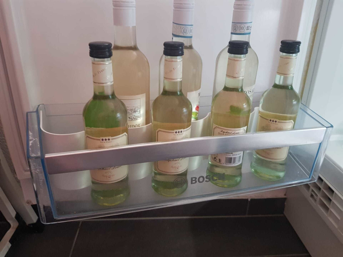 Food & Drinks 4, 3 Bedroom Apartment at Lake Constance, Arbon