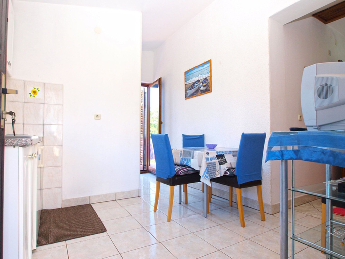 Others 5, Apartments Bubamara 1398, Medulin