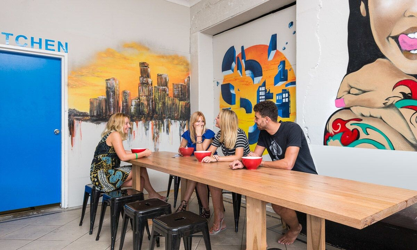 Food & Drinks, Summer House Brisbane - Hostel, Brisbane
