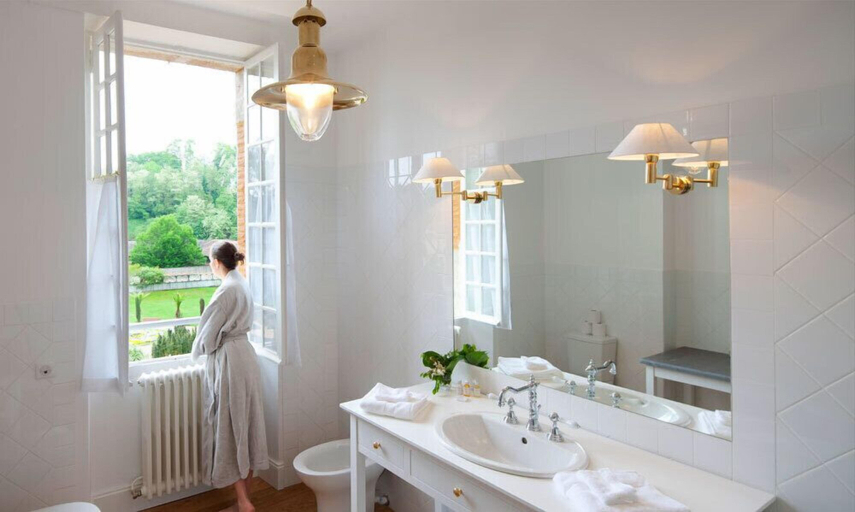 Bathroom, Relais & Châteaux La Bastide, Gers