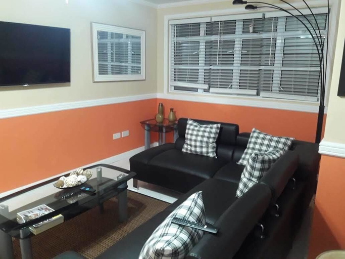 Others 5, Rodney Heights Grande Splendour