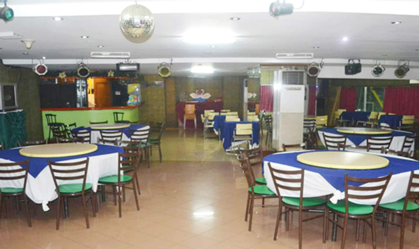 Food & Drinks 5, Bedbox Hotel, Manila City