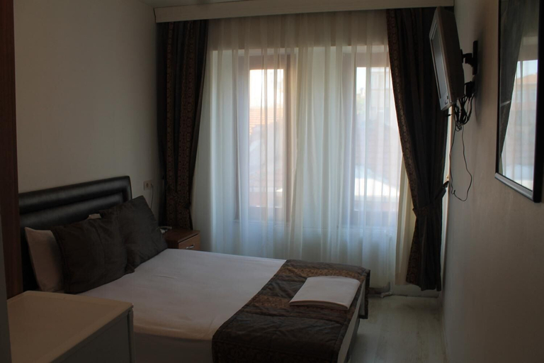 Bedroom 3, Ayyildizlar Hotel, Kadıköy
