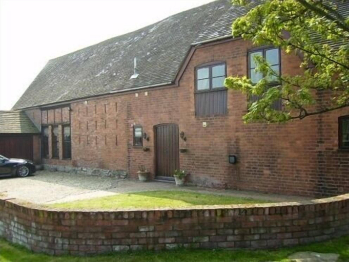 Exterior & Views 1, Bluebell Farm, Worcestershire
