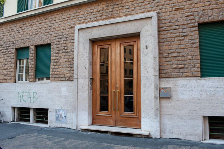 Exterior & Views 2, Camere del Cavaliere, Rome