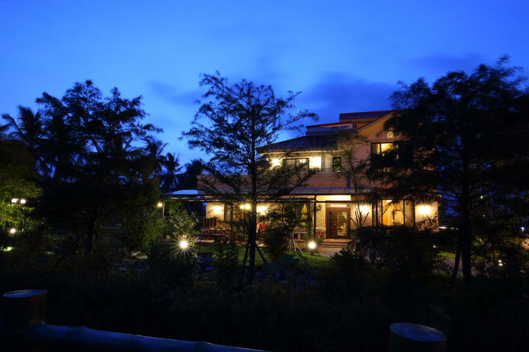 Exterior & Views 2, The Wonderland B&B, Hualien