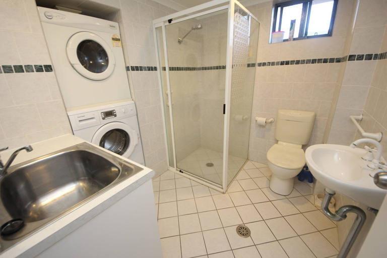 Bathroom, Northpoint Unit No 1 at South West Rocks, Kempsey