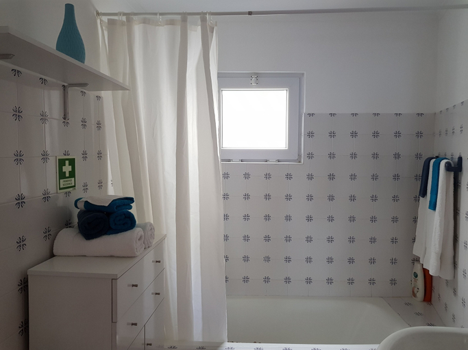 Bathroom 4, Farol da Vila T2, Vila Franca do Campo