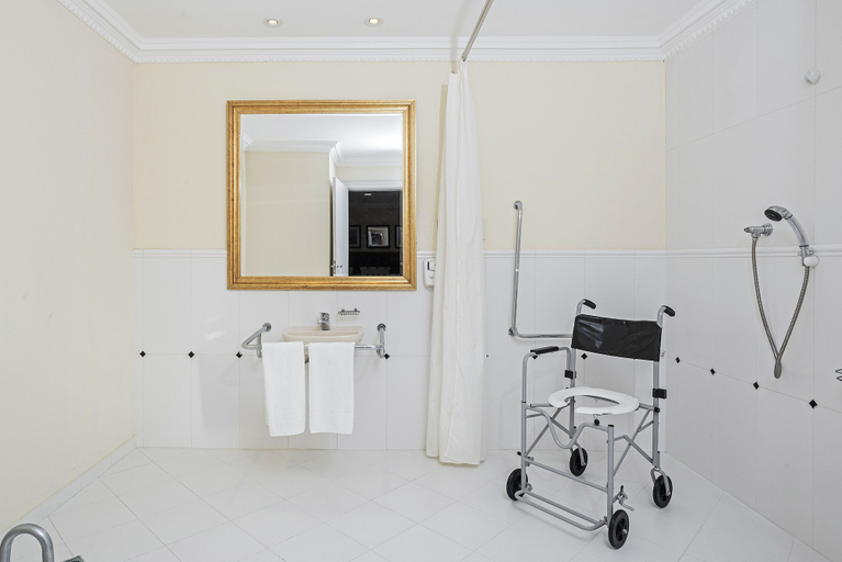 Bathroom 4, Rockefeller by Slaviero Hotéis, Curitiba