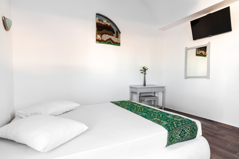 Bedroom 5, Villa Iliovasilema Santorini, South Aegean
