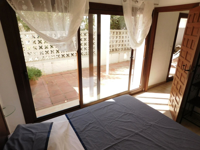 Bedroom 3, Apartamento Poblat Tipic - A191, Girona