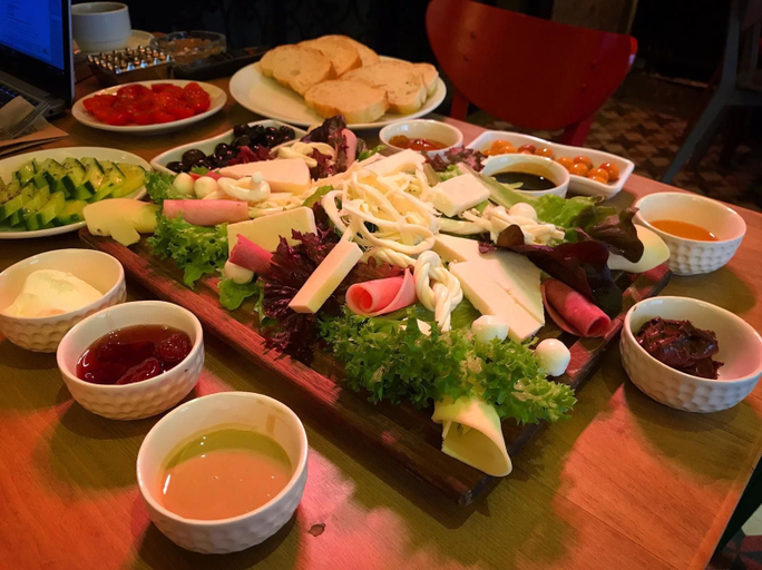 Food & Drinks 4, Cumbali Flats, Şişli