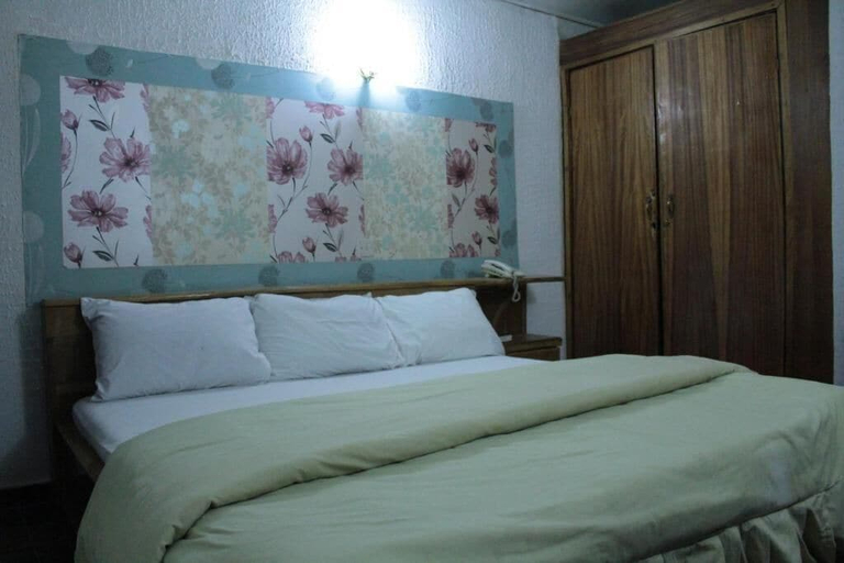 Bedroom 5, Yaban Hotel, AbujaMun